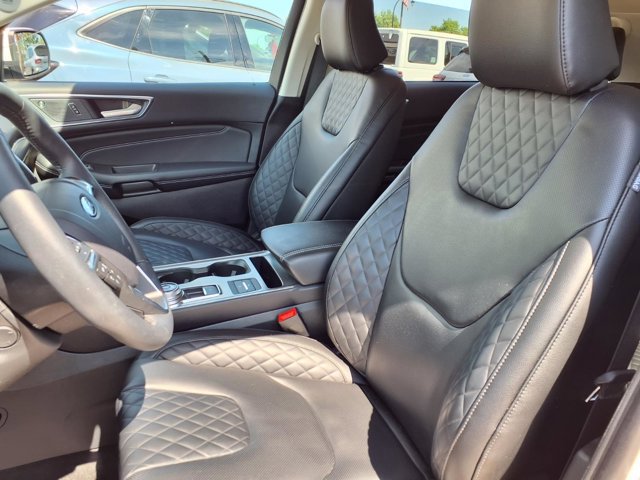 Certified 2024 Ford Edge Titanium w/ Equipment Group 301A AWD/4WD image 5