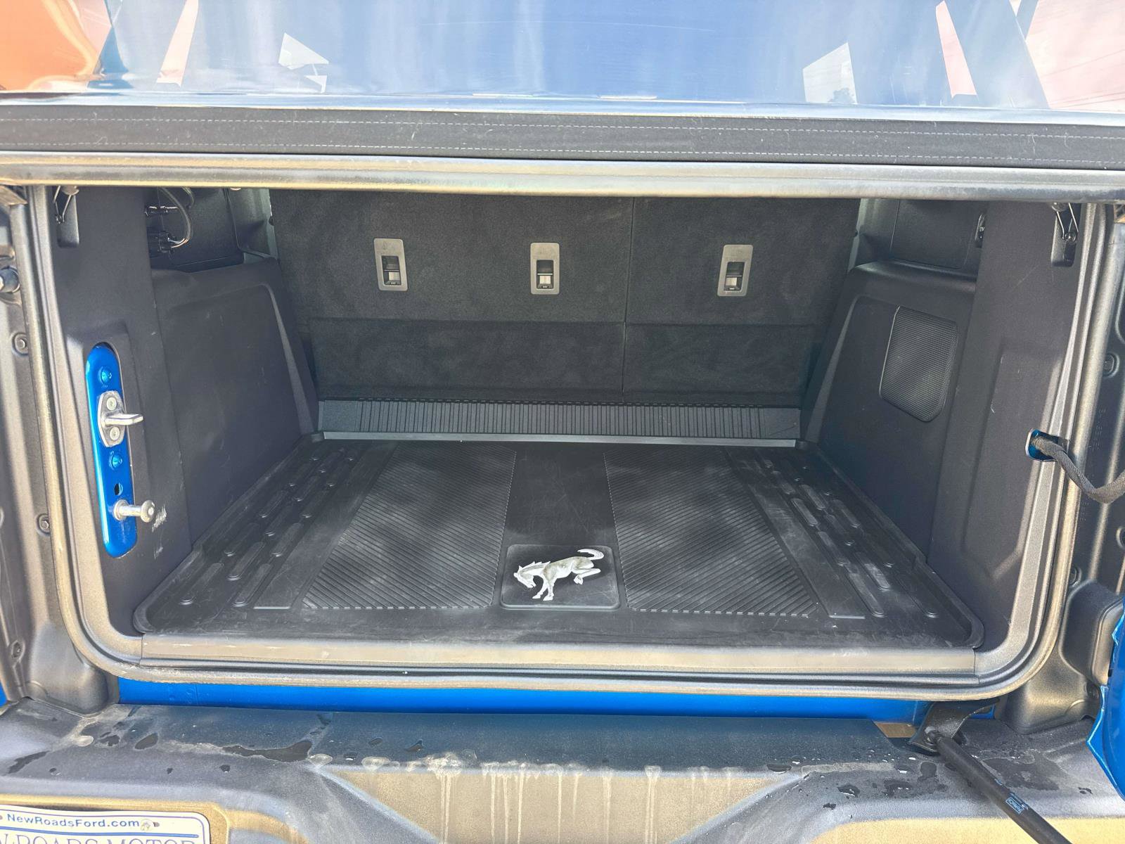 Certified 2022 Ford Bronco Wildtrak AWD/4WD image 8