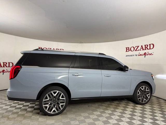 Certified 2026 Ford Expedition Max Platinum w/ Platinum Ultimate Package AWD/4WD image 17
