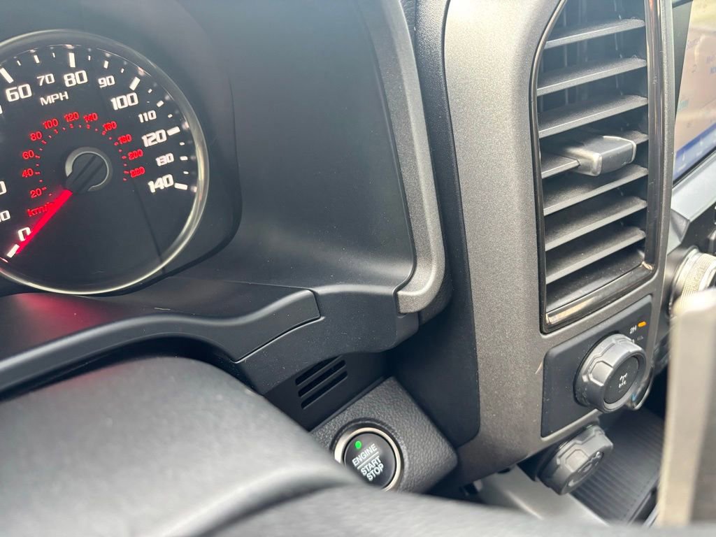 Certified 2020 Ford F150 Raptor w/ Equipment Group 802A Luxury image 35