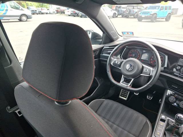 Used 2019 Volkswagen Jetta GLI FWD image 12