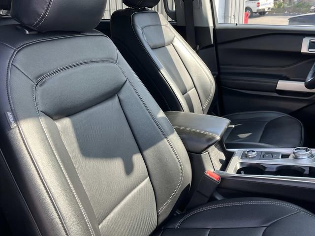 Certified 2023 Ford Explorer Limited w/ Equipment Group 301A image 24