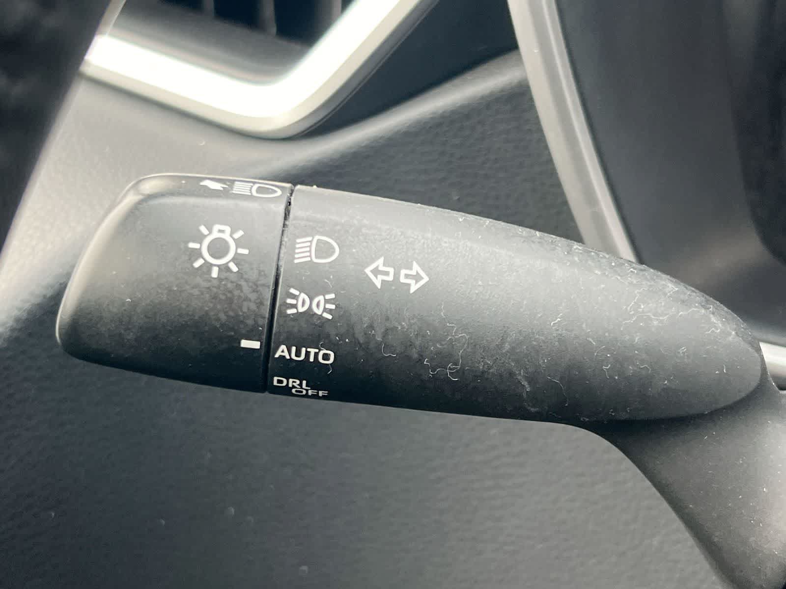 Used 2022 Toyota Corolla SE FWD image 26