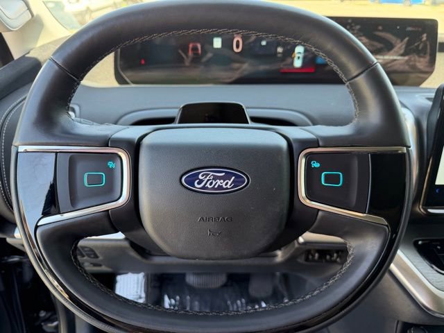 Certified 2025 Ford Expedition Platinum image 16