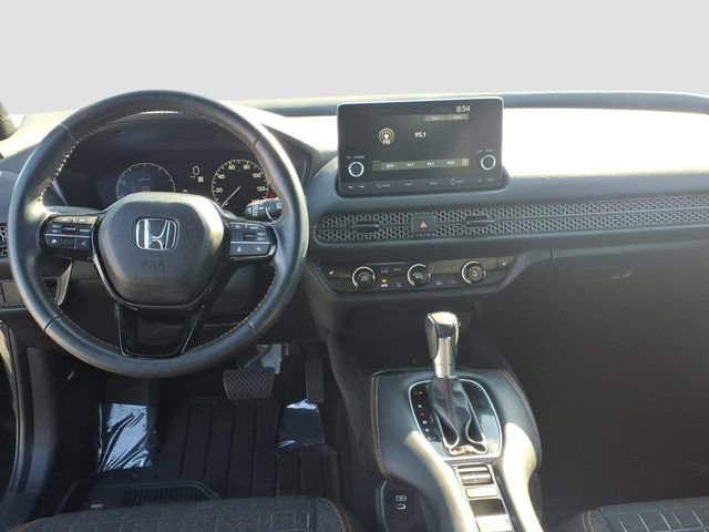 Used 2025 Honda HR-V Sport image 11