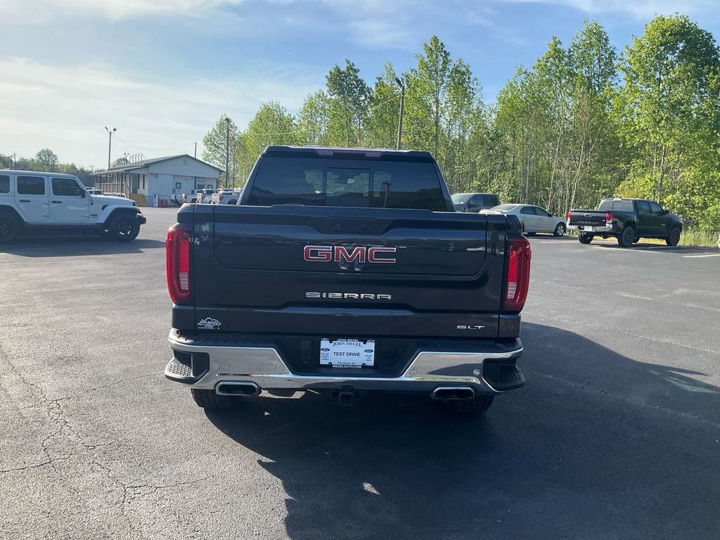 Used 2022 GMC Sierra 1500 SLT w/ SLT Premium Plus Package AWD/4WD image 6