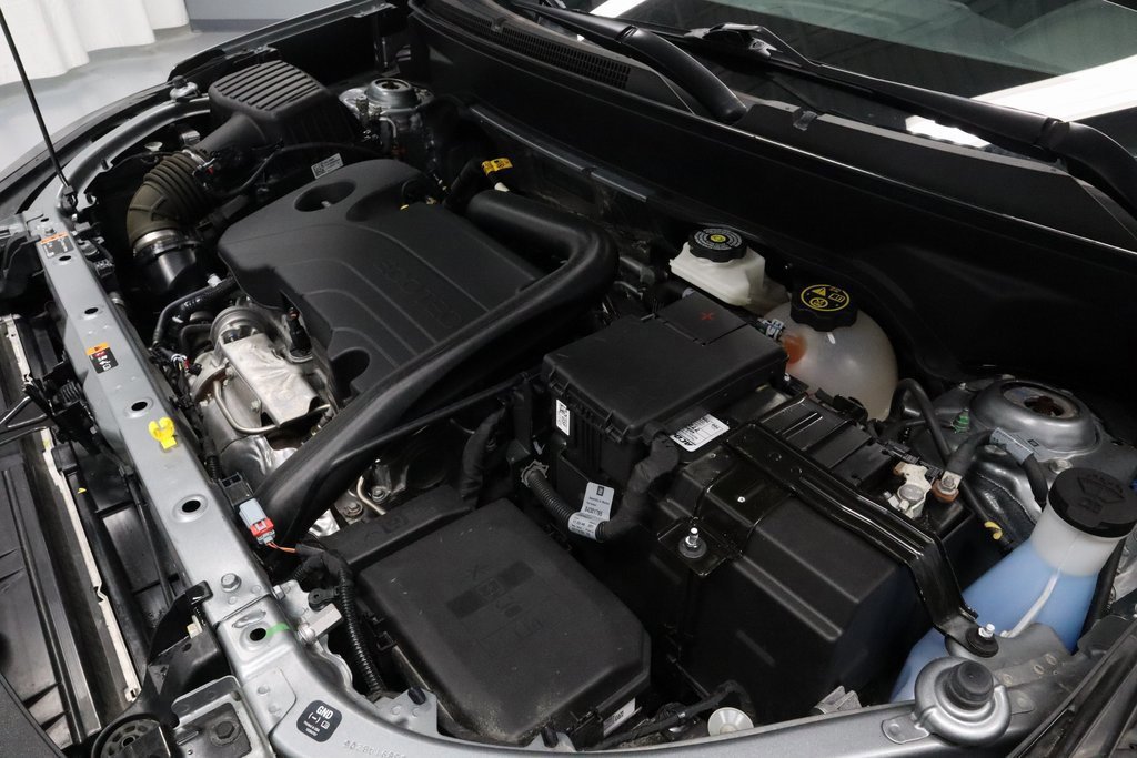 Used 2024 Chevrolet Equinox LT w/ LPO, Floor Liner Package image 12