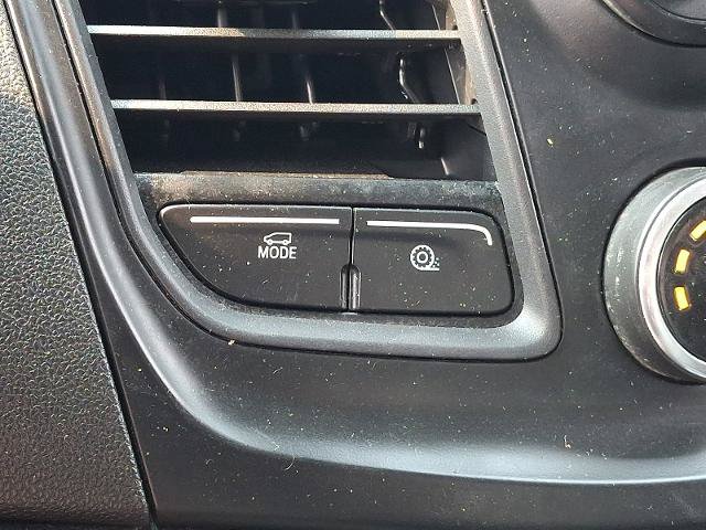 Certified 2022 Ford Transit 350 DRW RWD image 22