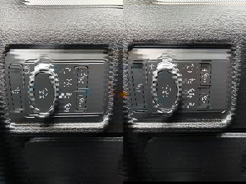 Certified 2022 Ford Explorer XLT w/ Equipment Group 202A image 55