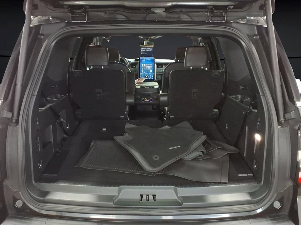 Certified 2023 Ford Expedition Platinum AWD/4WD image 30