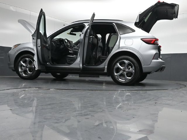 Certified 2024 Ford Escape ST-Line w/ Tech Pack #1 AWD/4WD image 56