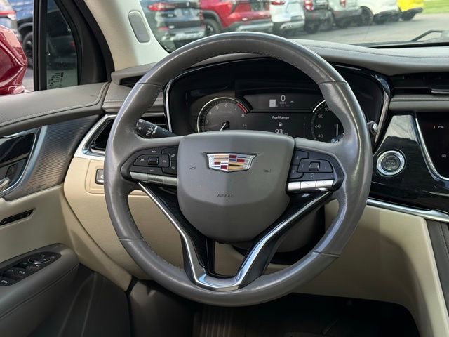 Used 2023 Cadillac XT6 Premium Luxury FWD image 9