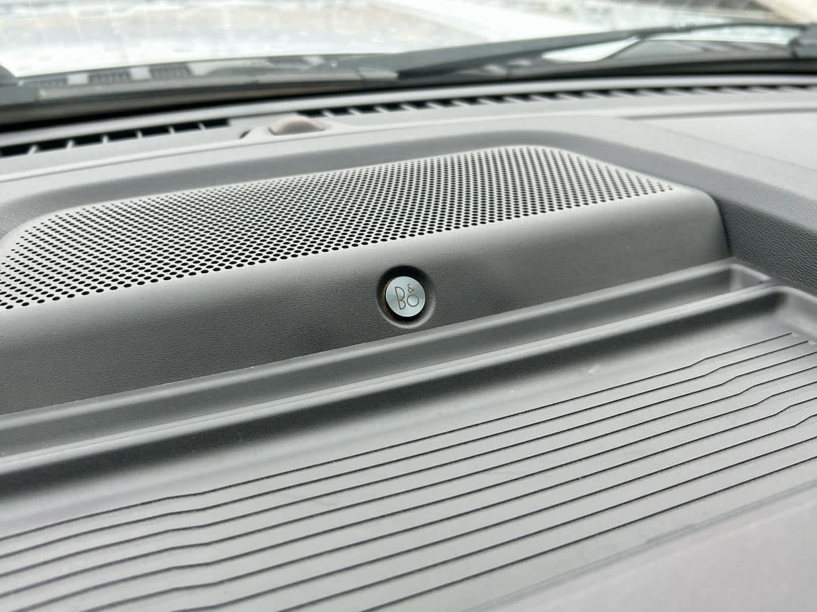 Certified 2023 Ford F350 Platinum w/ Tremor Off-Road Package image 37