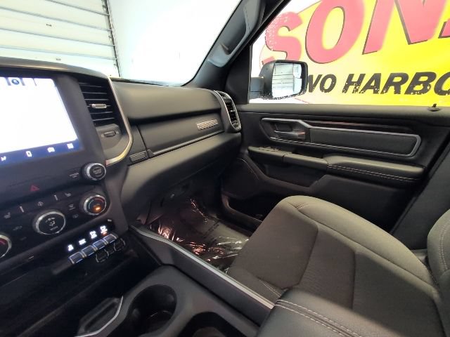 Used 2022 RAM 1500 Big Horn AWD/4WD image 25