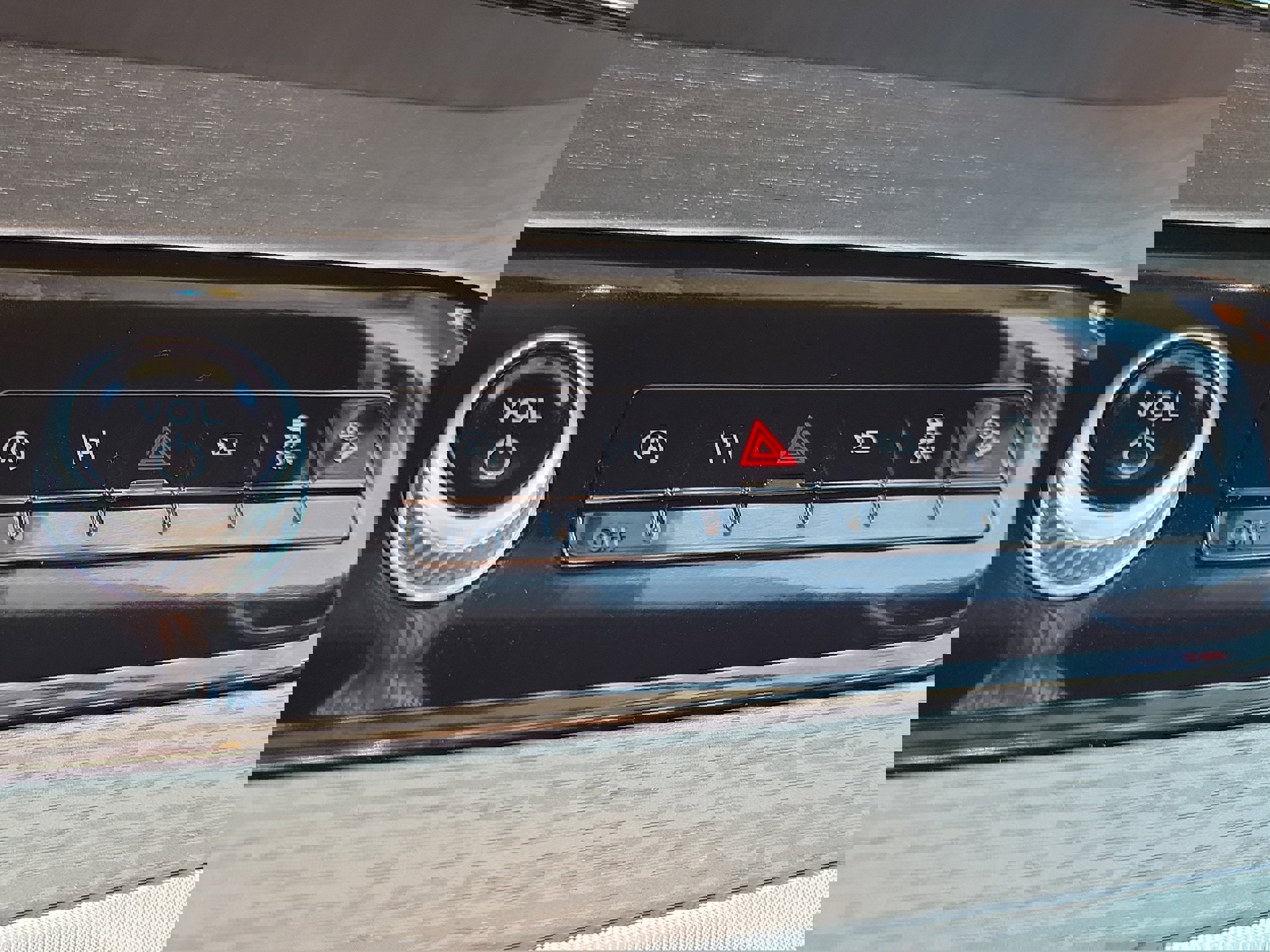 Certified 2025 Ford Expedition Max Platinum image 35