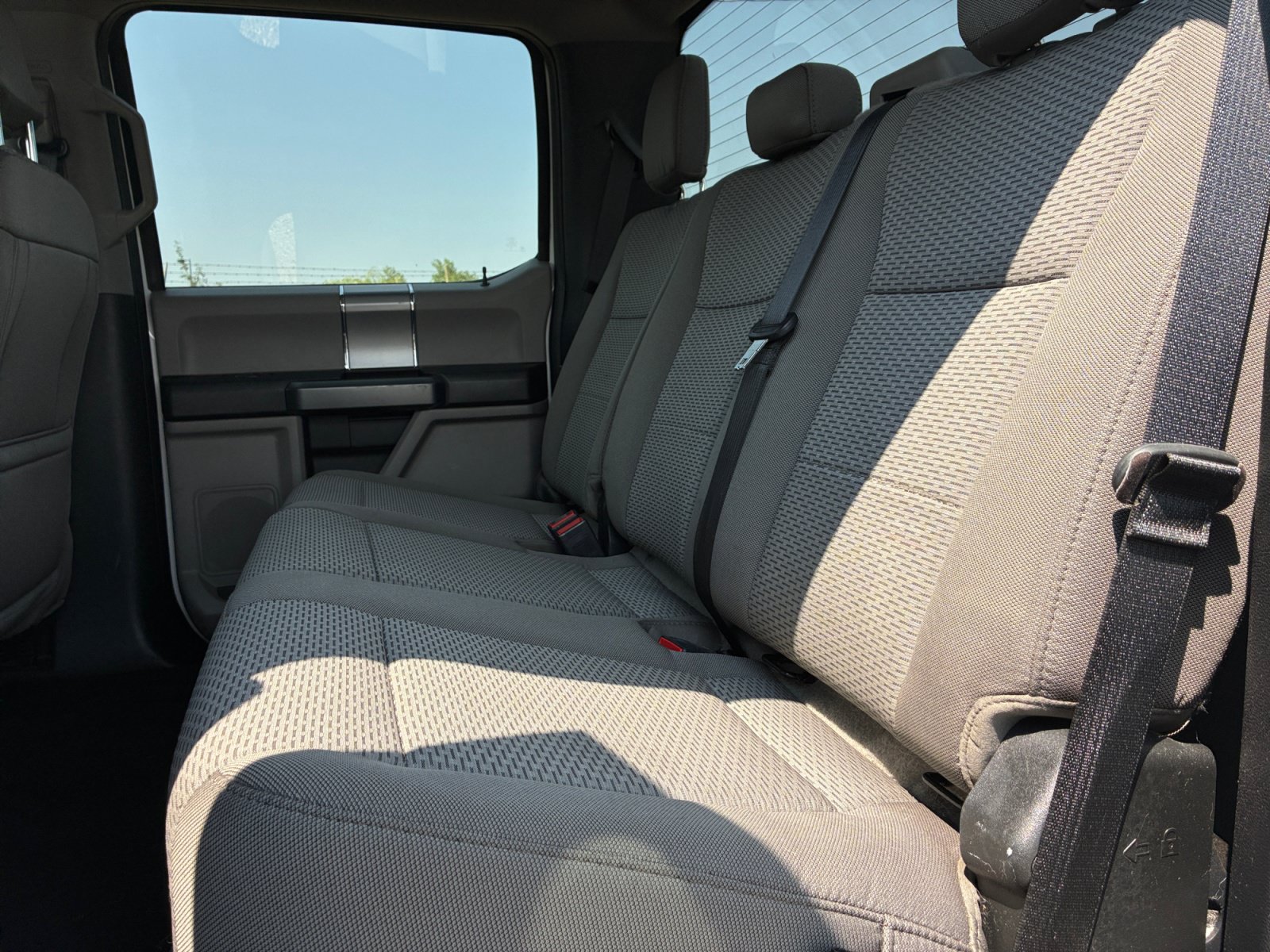 Certified 2020 Ford F250 XLT w/ XLT Premium Package AWD/4WD image 17