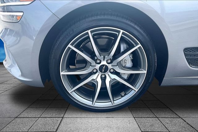 Used 2025 Genesis G70 2.5T RWD image 9
