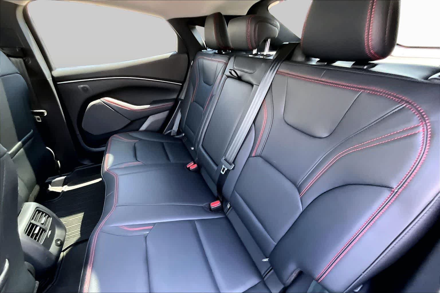 Certified 2025 Ford Mustang Mach-E Premium w/ Sport Appearance Package AWD/4WD image 20