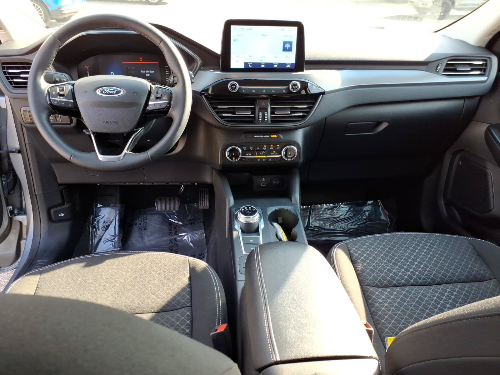 Certified 2024 Ford Escape Active AWD/4WD image 14
