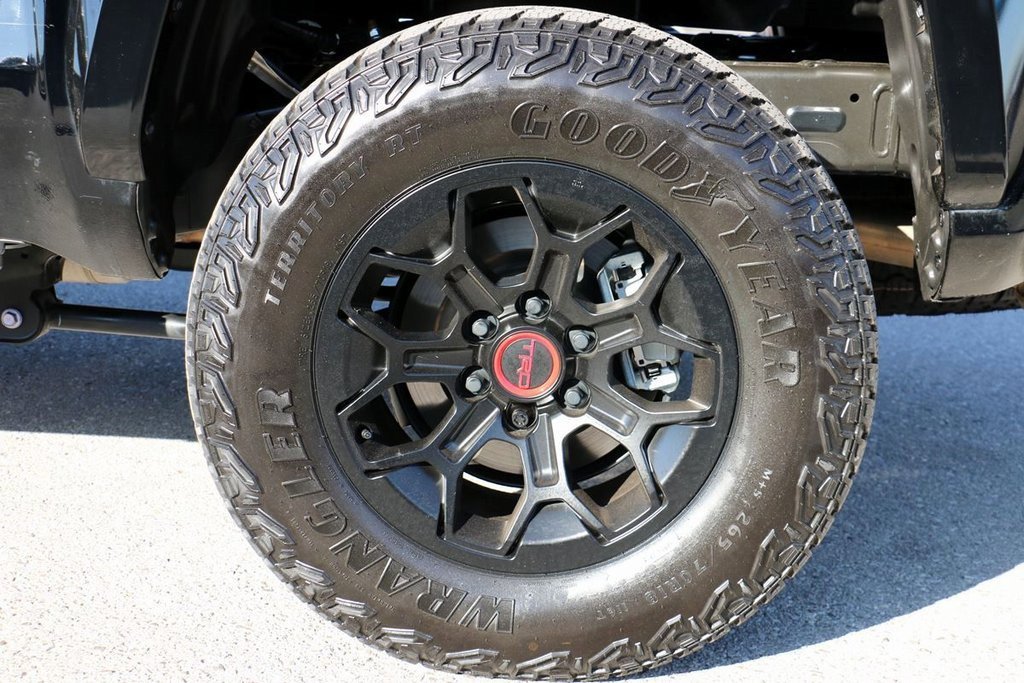 Used 2025 Toyota Tacoma TRD Pro image 8