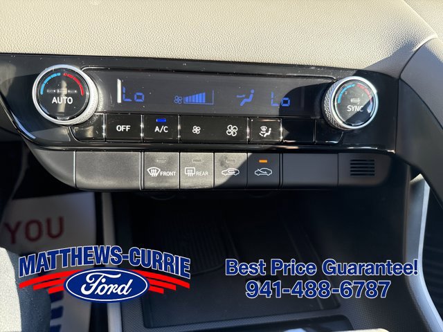 Used 2025 Hyundai Elantra Sport FWD image 17