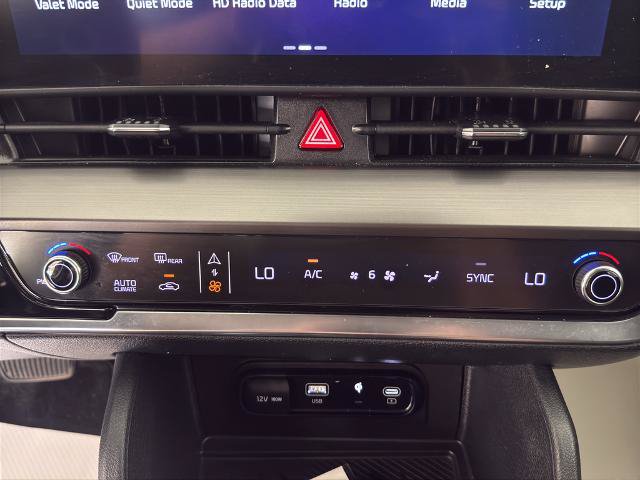 Used 2023 Kia Sportage EX FWD image 5