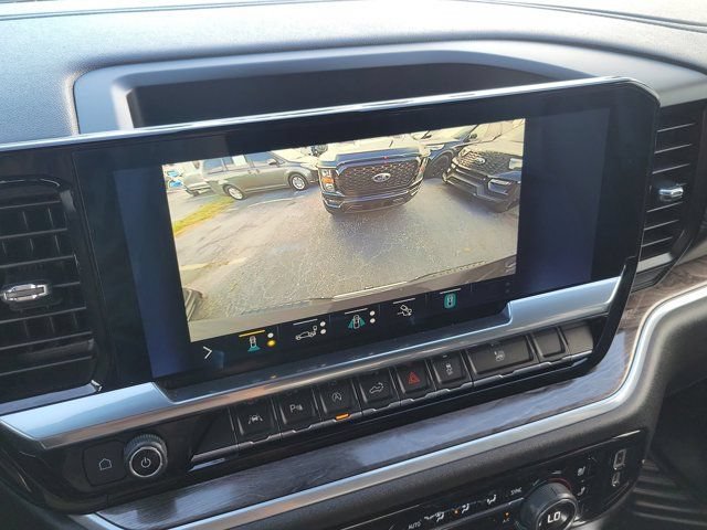 Used 2022 Chevrolet Silverado 1500 LTZ RWD image 22