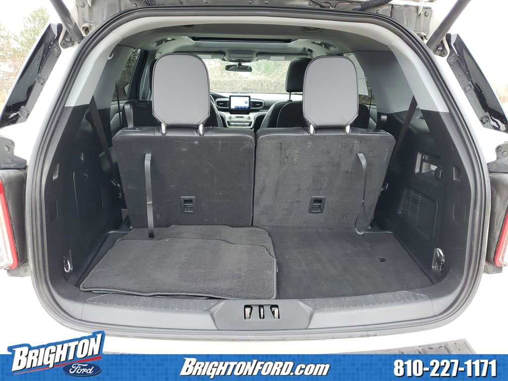 Certified 2023 Ford Explorer XLT w/ Equipment Group 202A image 7