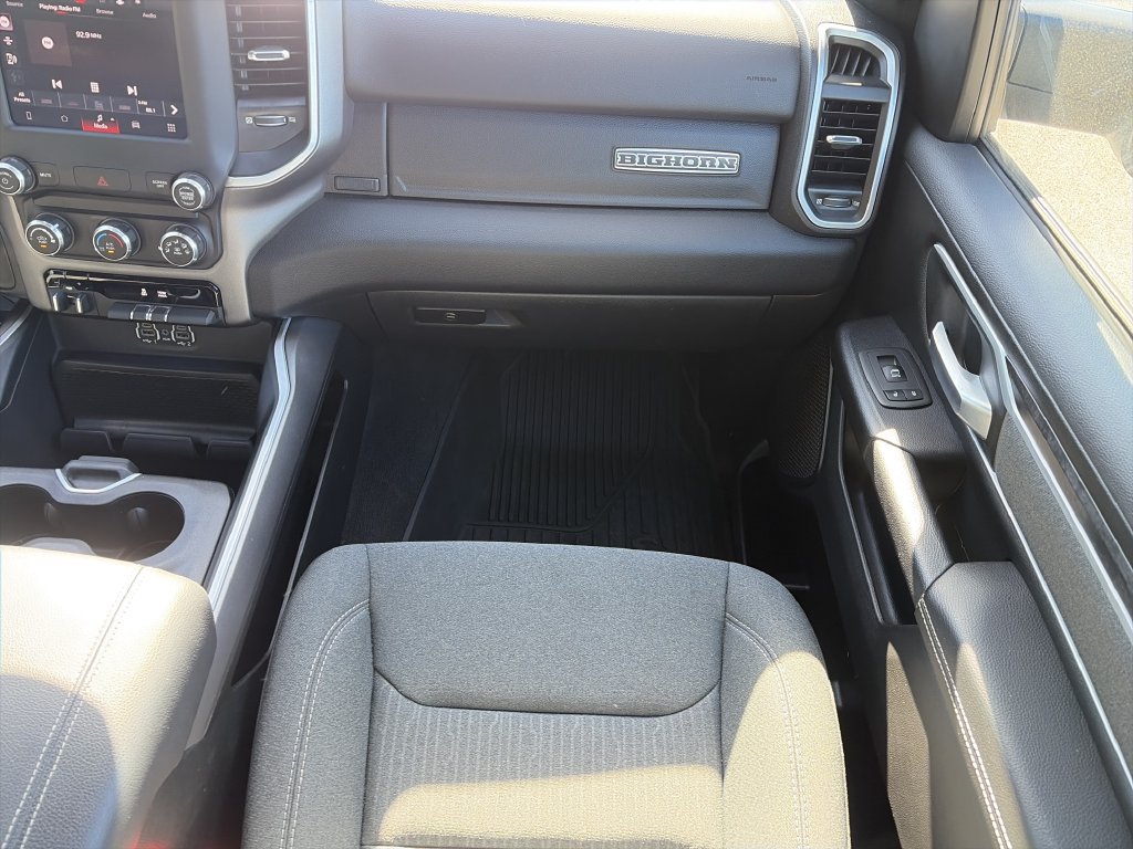 Used 2022 RAM 1500 Big Horn AWD/4WD image 17