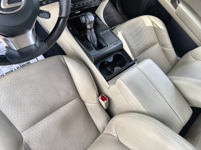 Used 2023 Lexus GX 460 Luxury w/ Sport Design Package AWD/4WD image 21