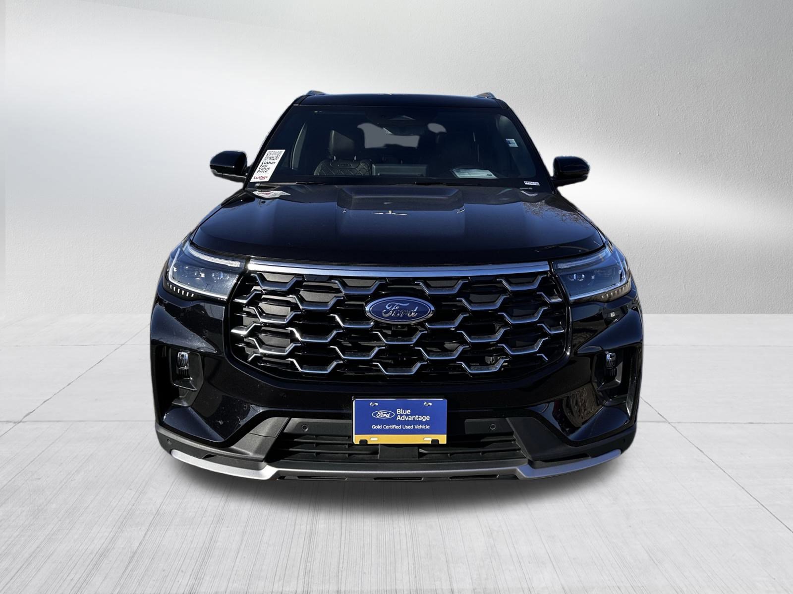 Certified 2025 Ford Explorer Platinum w/ LUX Leather Package image 8