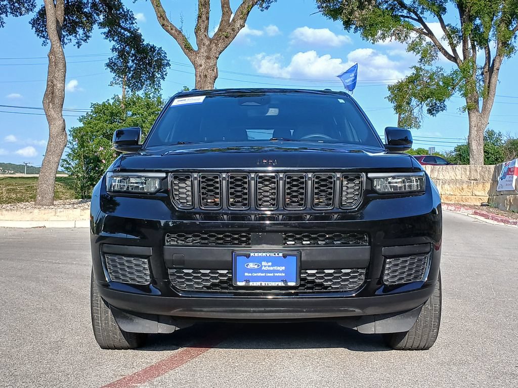 Used 2024 Jeep Grand Cherokee L Laredo RWD image 8