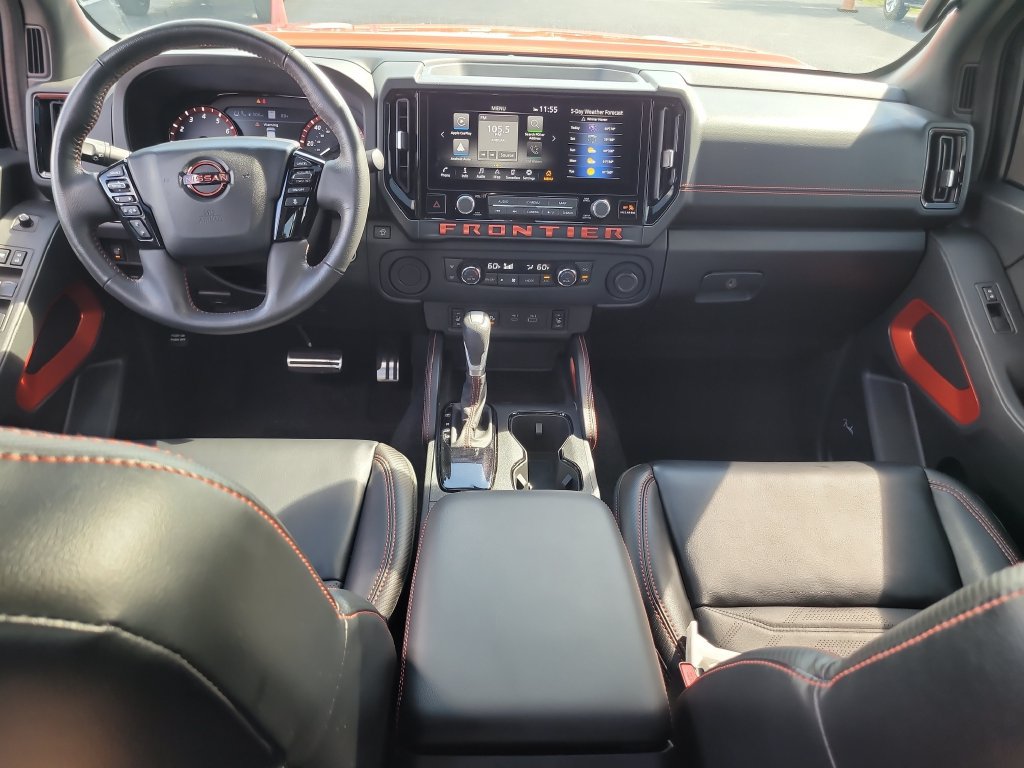 Used 2025 Nissan Frontier Pro-X w/ Pro Premium Package RWD image 11