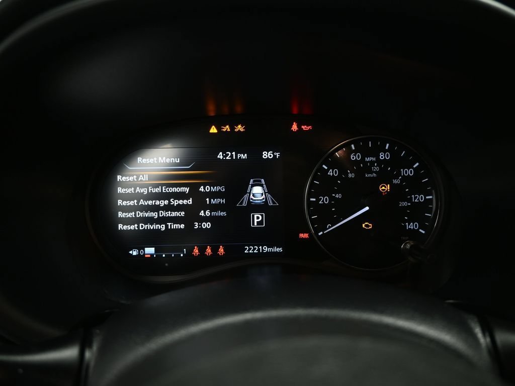 Used 2023 Nissan Kicks SR w/ SR Premium Package FWD image 14