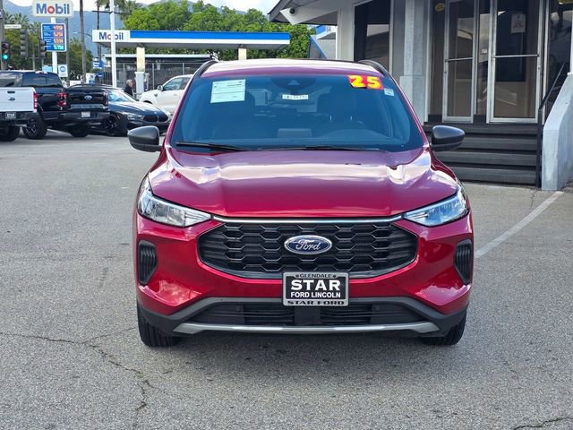 Certified 2025 Ford Escape ST-Line image 5