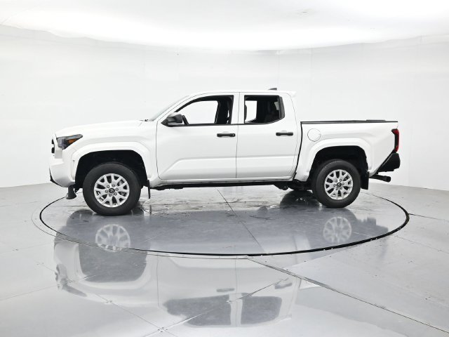 Used 2024 Toyota Tacoma SR AWD/4WD image 6
