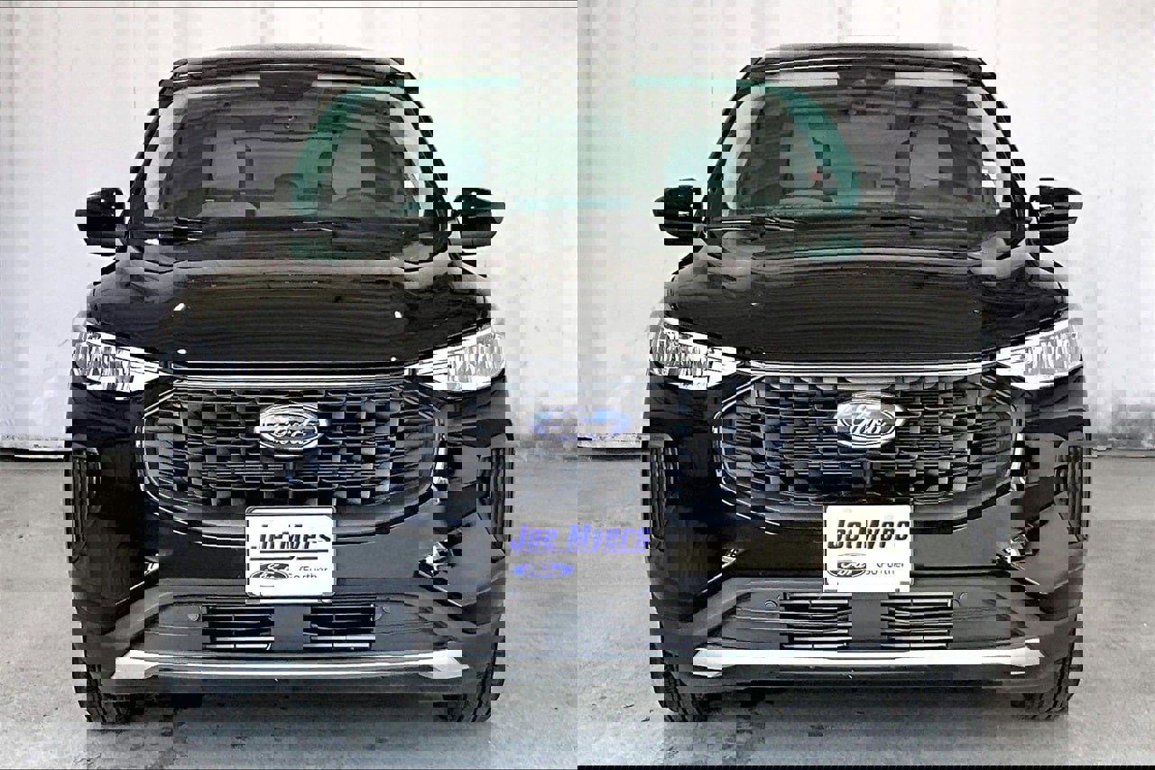 Certified 2025 Ford Escape Active w/ Tech Pack #1 image 2