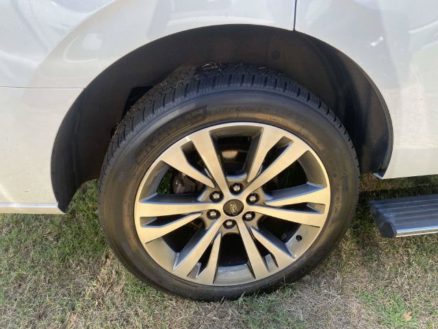 Certified 2020 Ford Expedition Platinum AWD/4WD image 9