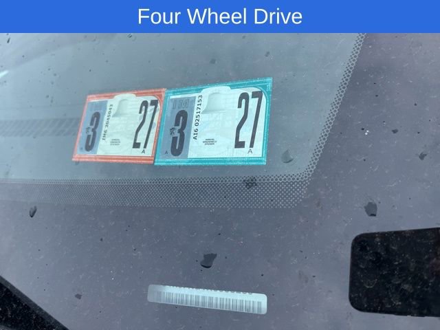 Used 2019 Jeep Grand Cherokee Altitude AWD/4WD image 3