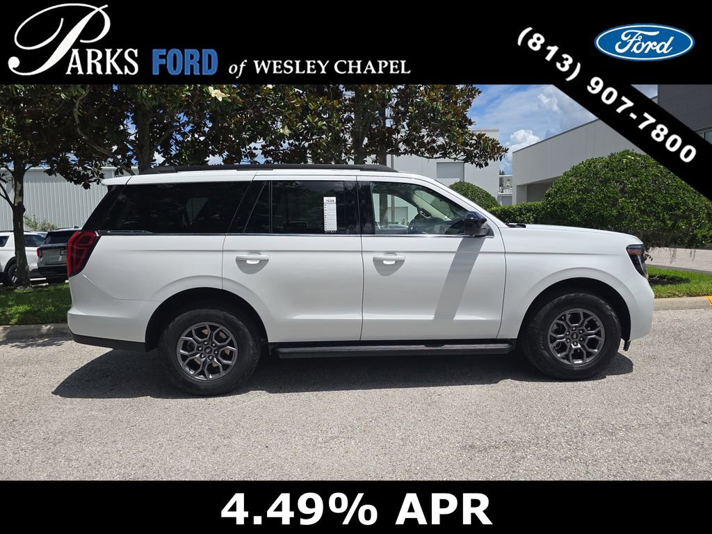 Certified 2025 Ford Expedition Active RWD image 3