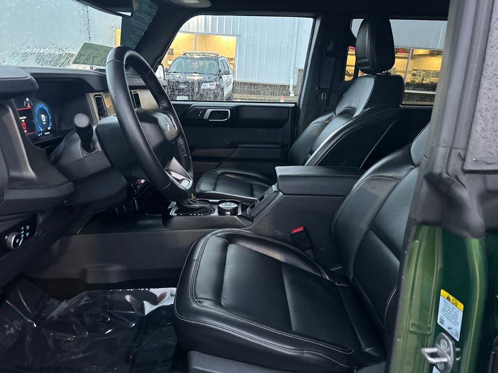 Certified 2025 Ford Bronco Badlands image 5