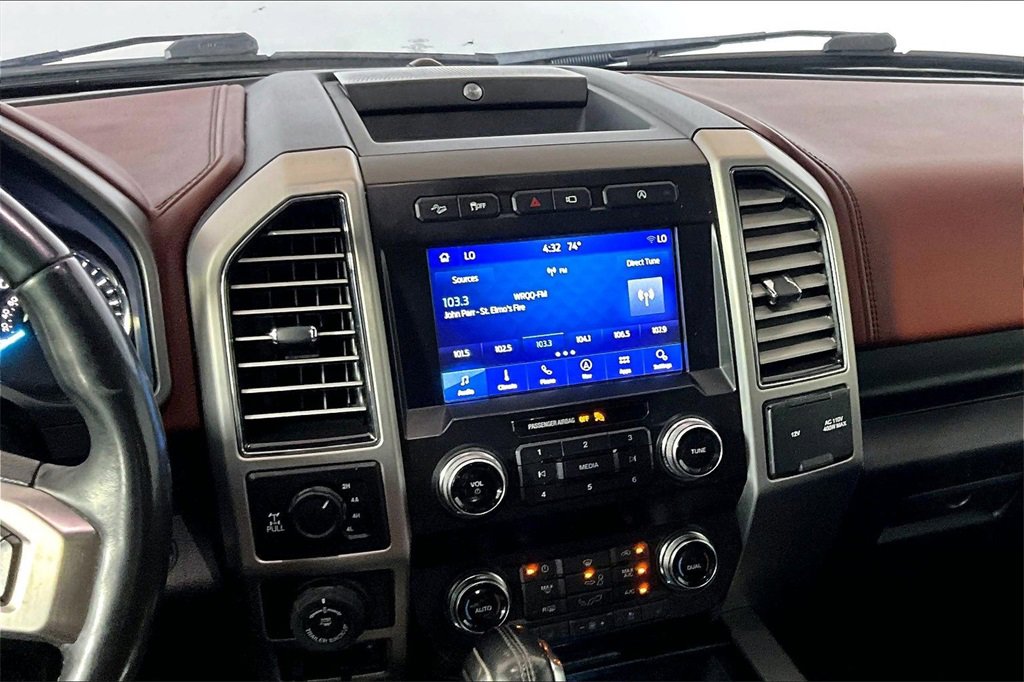 Certified 2019 Ford F150 Platinum w/ Equipment Group 701A Luxury image 5