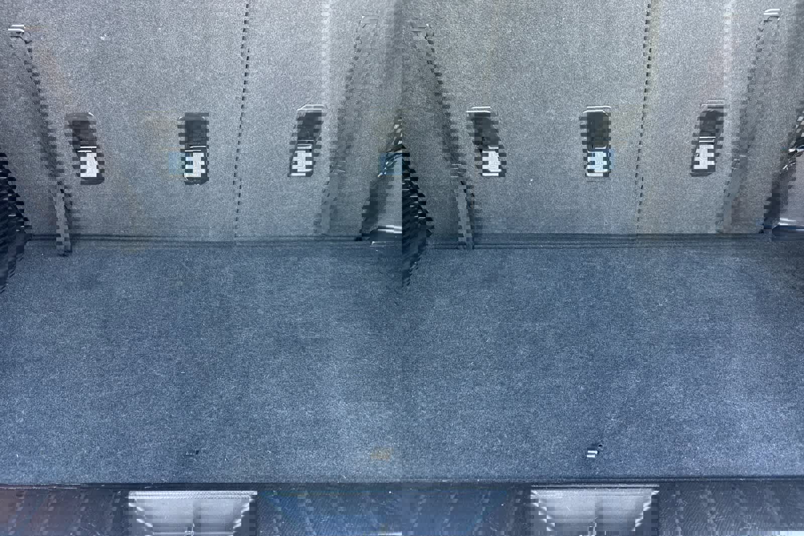 Used 2023 Subaru Ascent Limited w/ Technology Package image 16