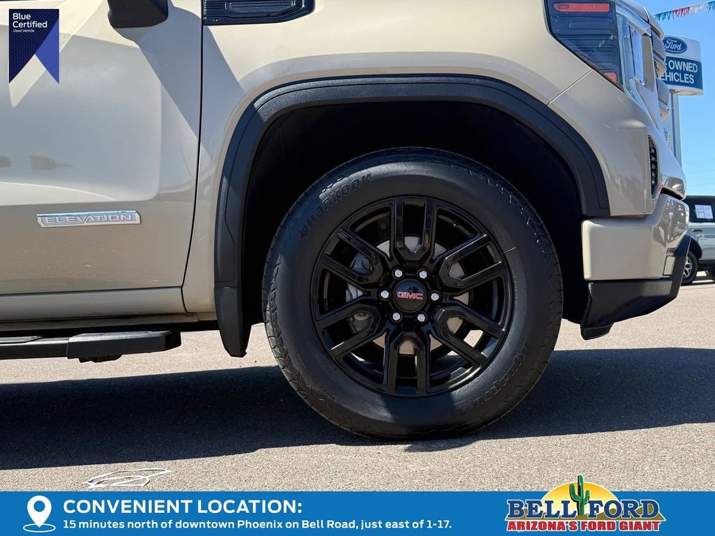 Used 2022 GMC Sierra 1500 Elevation w/ LPO, Elevation Black Package image 5