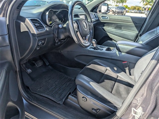 Used 2018 Jeep Grand Cherokee Laredo image 9