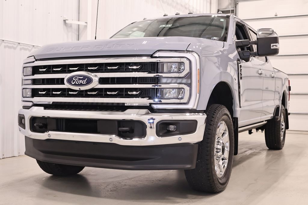 Certified 2025 Ford F250 Lariat w/ Lariat Ultimate Package AWD/4WD image 23