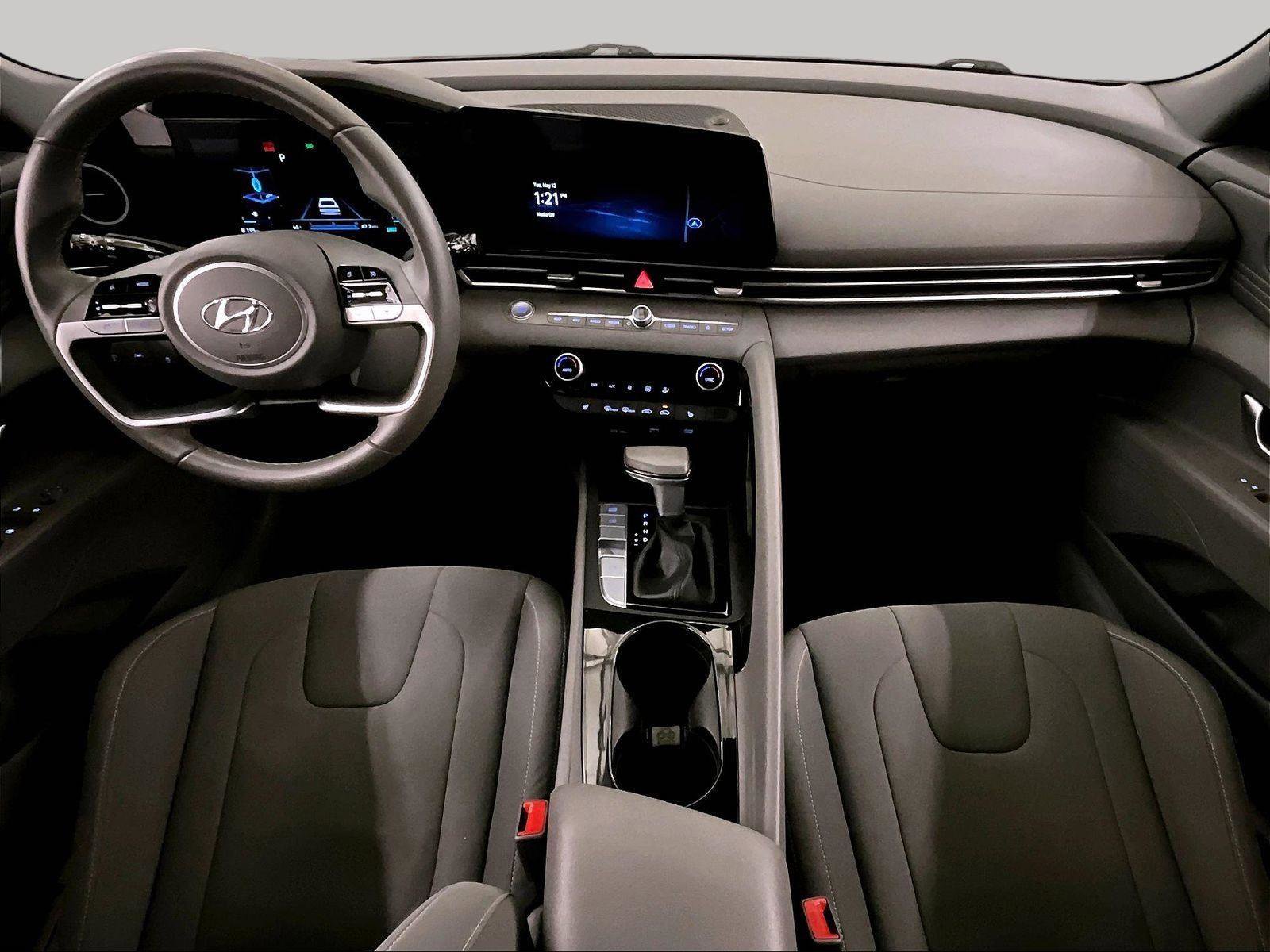 Used 2023 Hyundai Elantra SEL w/ Convenience Package FWD image 14