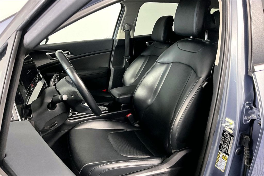 Used 2023 Kia Sportage EX FWD image 25