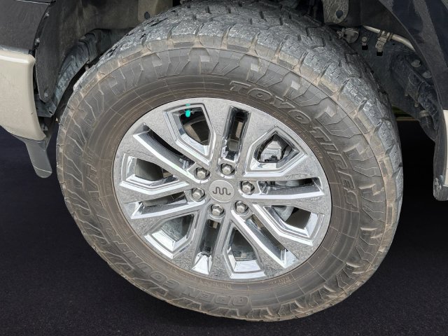 Certified 2025 Ford F150 King Ranch w/ FX4 Off-Road Package AWD/4WD image 10