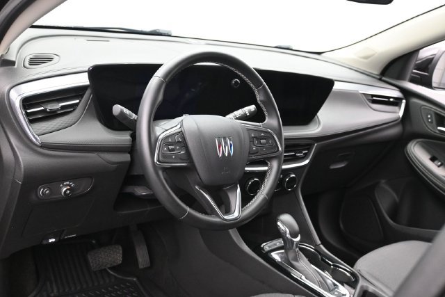 Used 2025 Buick Encore GX Preferred FWD image 16